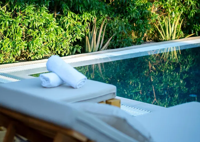 Вилла Elea Blu Pool & Garden *