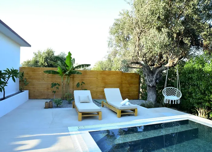 Elea Blu Pool & Garden Villa Afándu