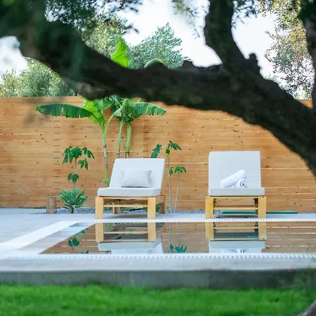 Villa Elea Blu Pool & Garden *